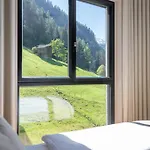 Apartman Atemberaubendes Und Charismatisches Luxus-apartment In Der Residenz Silvretta