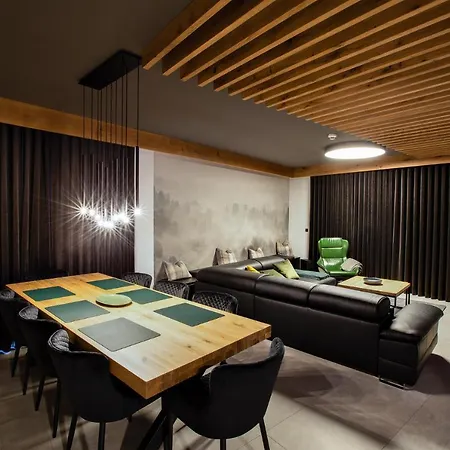 Atemberaubendes Und Charismatisches Luxus-apartment In Der Residenz Silvretta - Inklusive Silvretta Card Premium Apartment