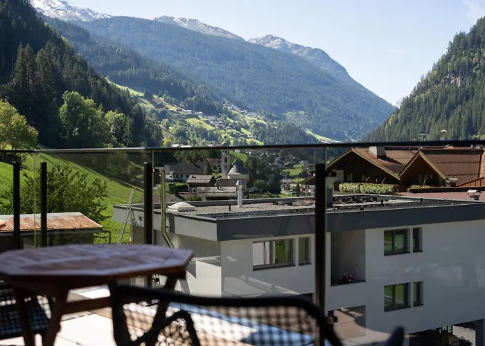 Apartman Atemberaubendes Und Charismatisches Luxus-apartment In Der Residenz Silvretta See