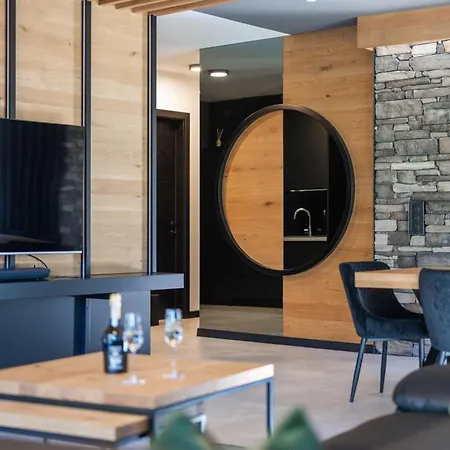 Atemberaubendes Und Charismatisches Luxus-apartment In Der Residenz Silvretta Appartamento *